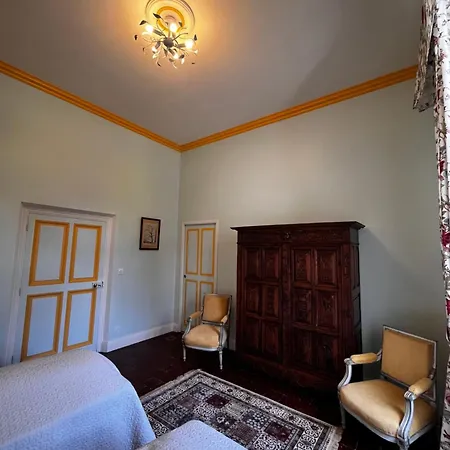 Chateau De Bed & Breakfast Rousson (Gard)