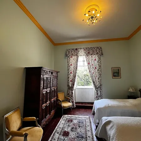 Chateau De 4*