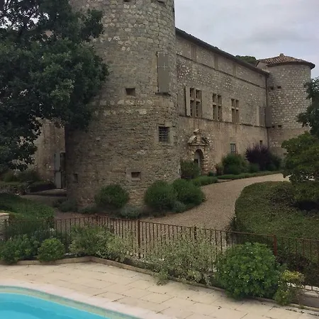 Chateau De לינה וארוחת בוקר 4*
